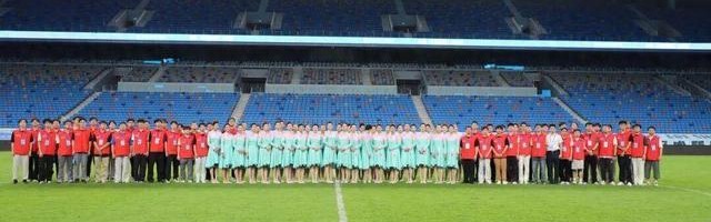 开云中国-志愿新高能！336名深大学子把测试赛玩出“专业+乐趣”双buff