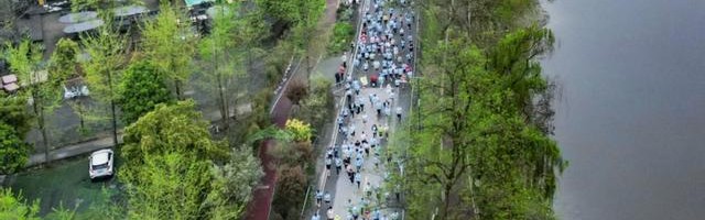 开云中国-成都：一场“小村跑”，一篇“大文章”