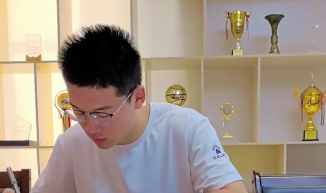 开云中国-山东男篮官方：王证&amp;赵浩然&amp;马延东正式签约进入一队