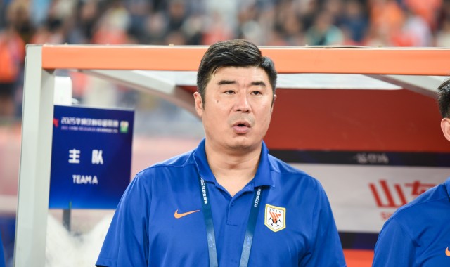 开云网页版-韩鹏执教泰山感言：家事召唤义不容辞，期待生涯新篇章再创佳绩