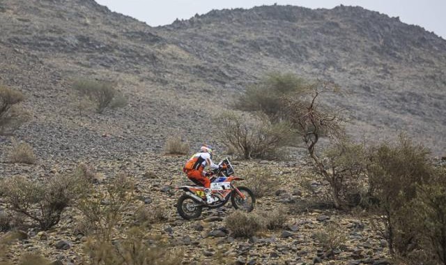 开云APP-达喀尔SS8：阿提亚强势领跑 韩魏总成绩保住第9